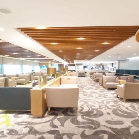 Hotel Ambassador Transit Lounge Terminal 3 Singapur Exterior foto