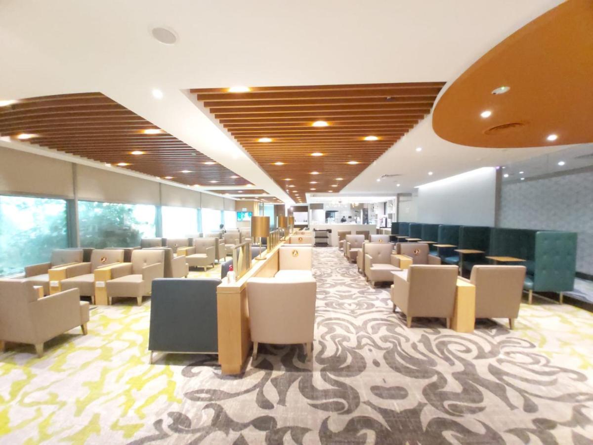 Hotel Ambassador Transit Lounge Terminal 3 Singapur Exterior foto
