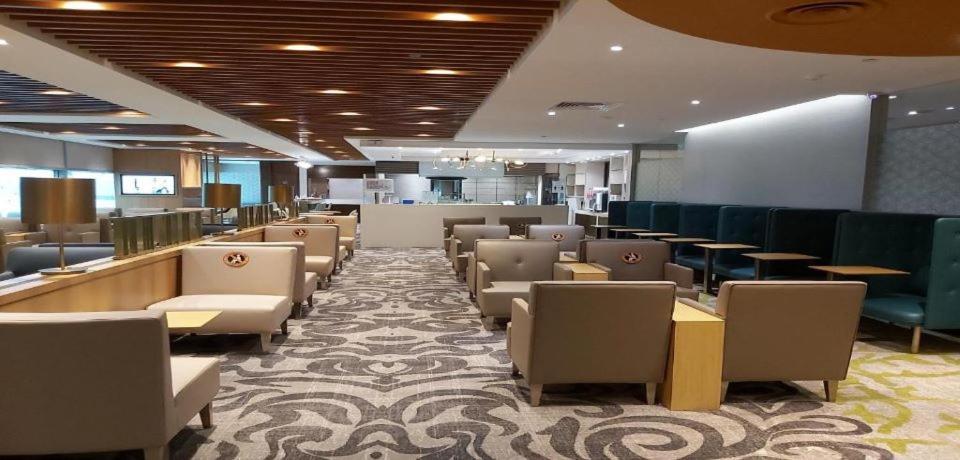 Hotel Ambassador Transit Lounge Terminal 3 Singapur Exterior foto
